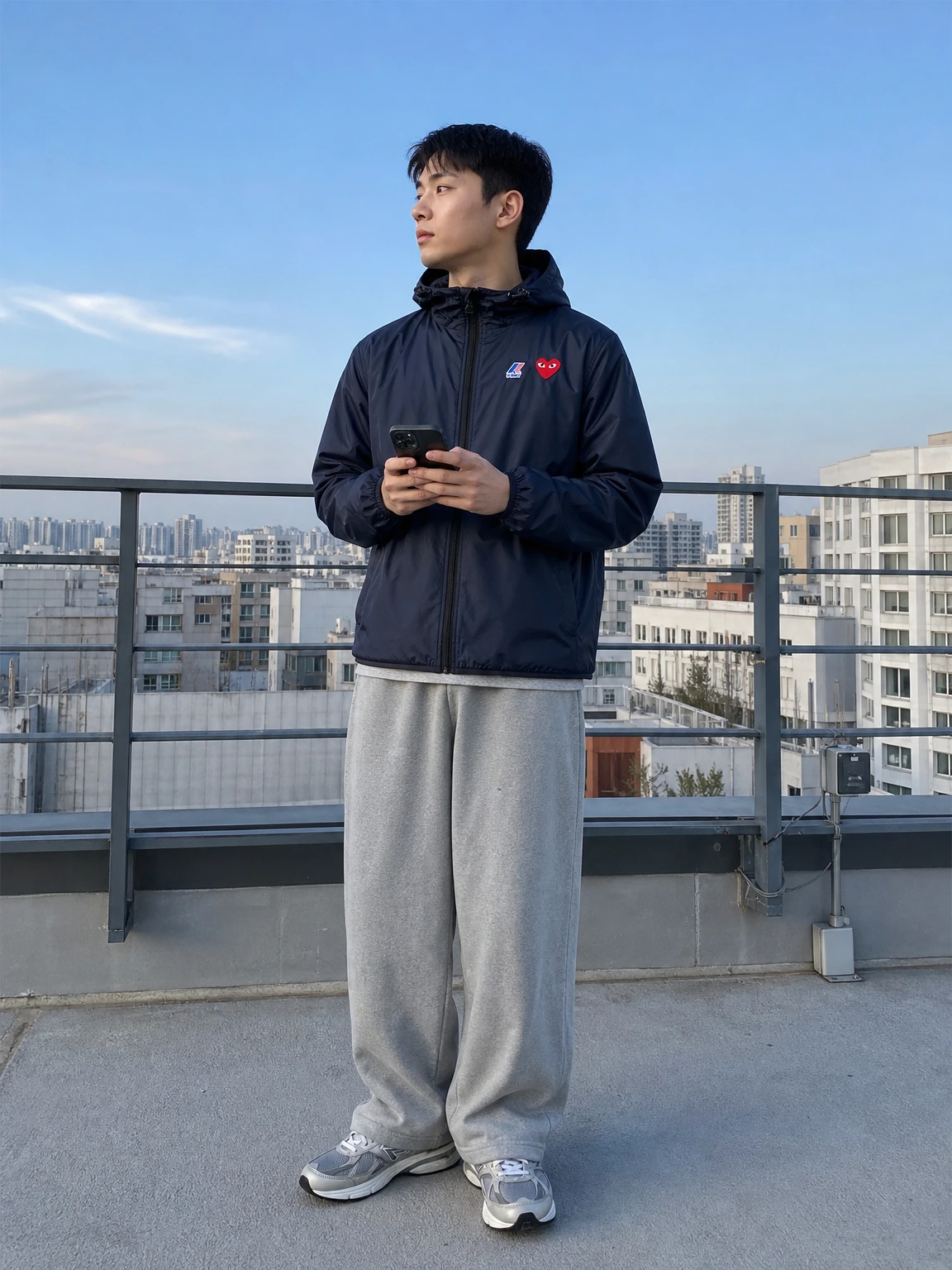 하트 자수로 포인트 준 자켓