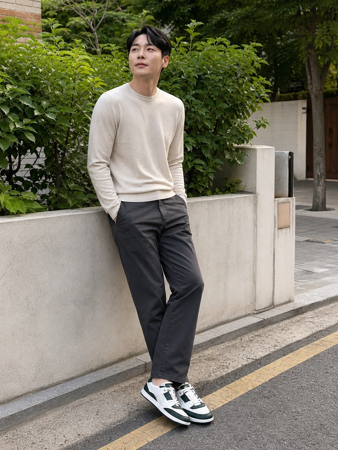 펀칭 패널로 숨쉬는 스니커즈