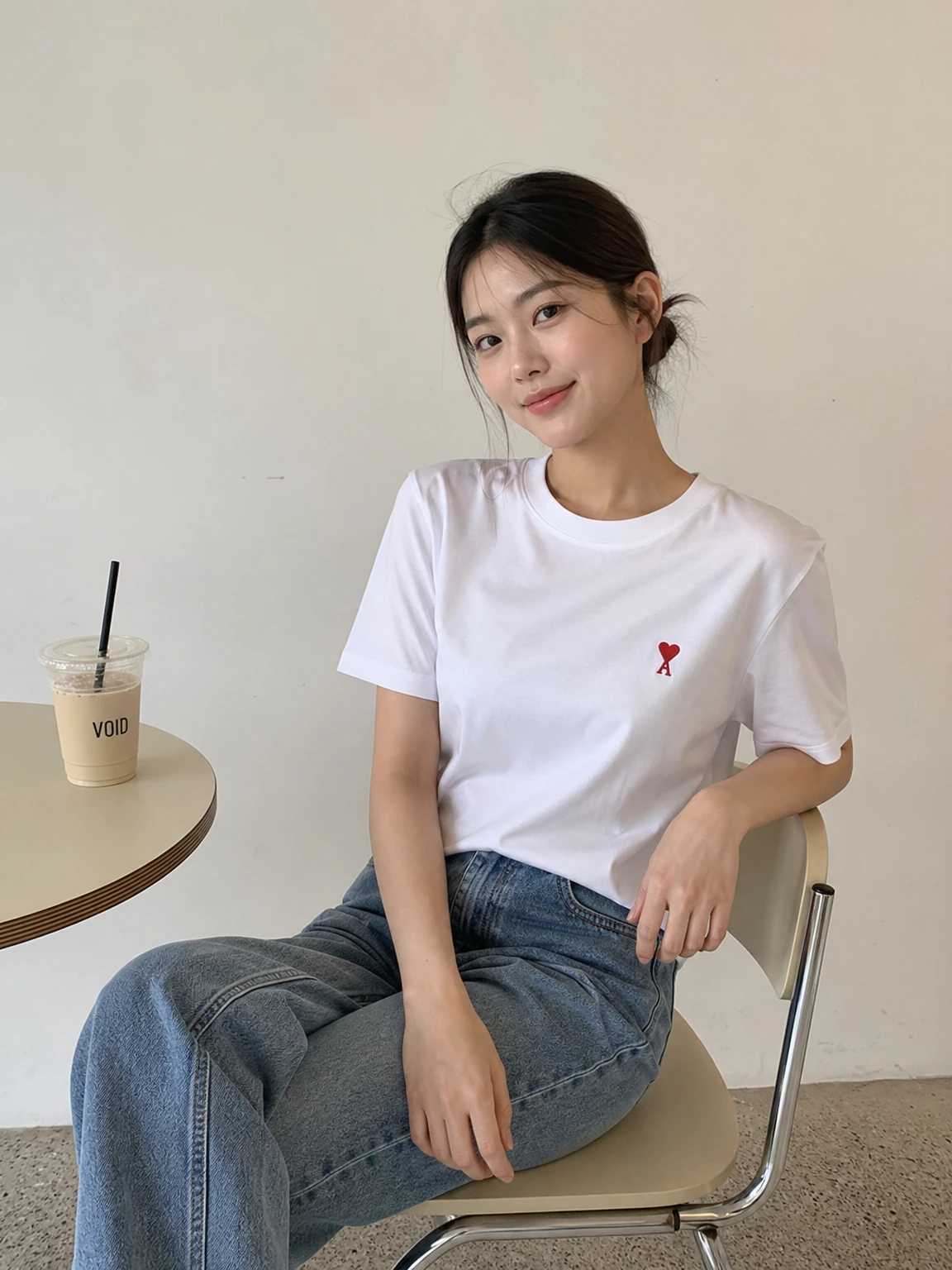 미니 하트로 포인트 준 반팔티