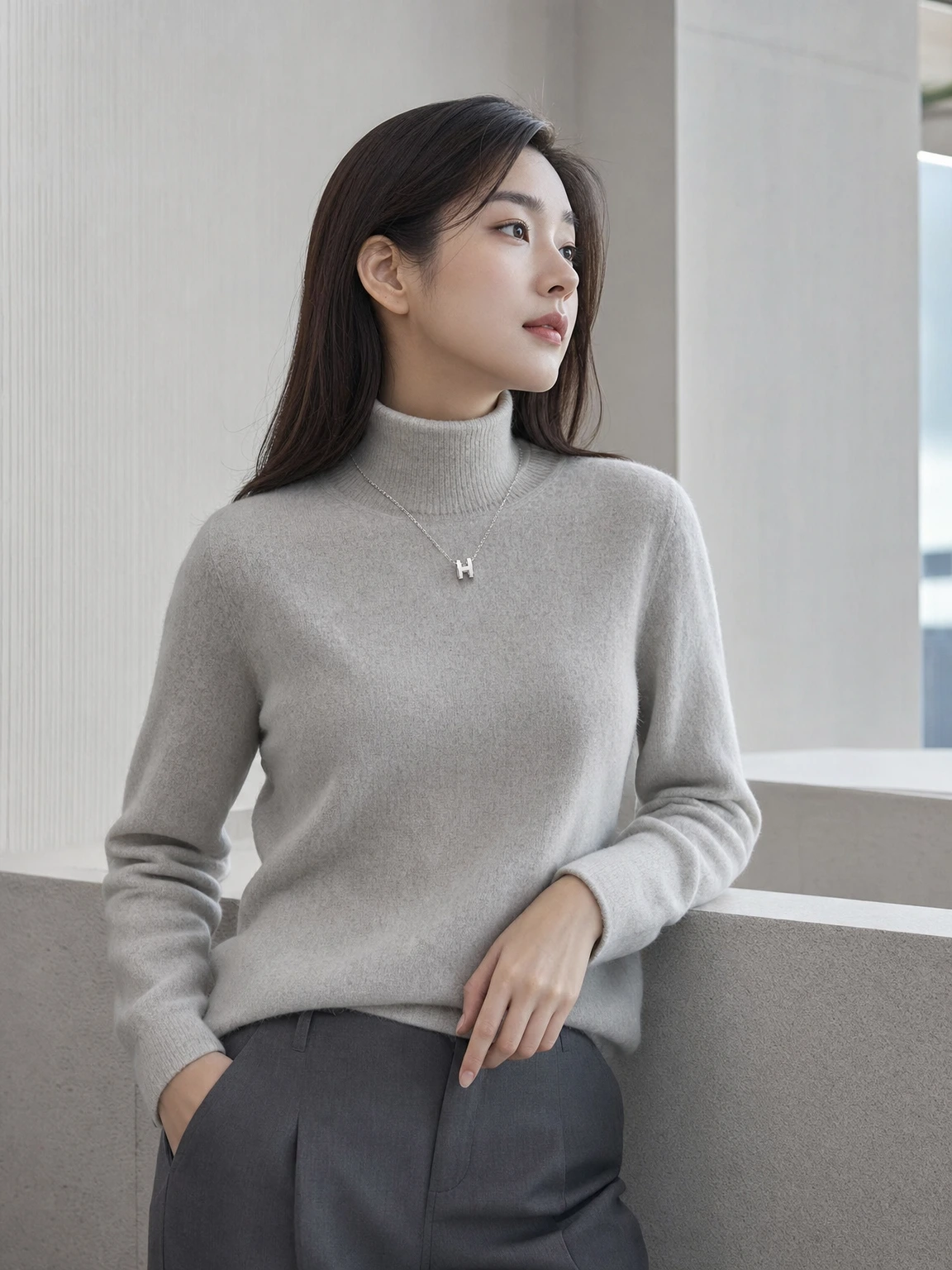 작은 H 포인트의 화이트 네클리스
