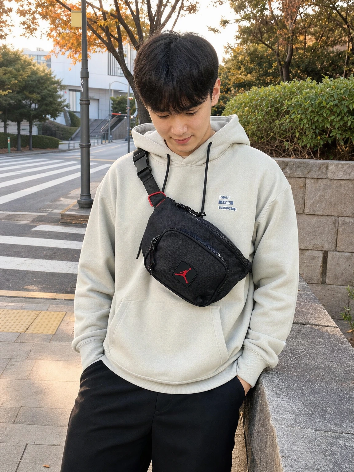 조던 로고가 살아있는 힙색