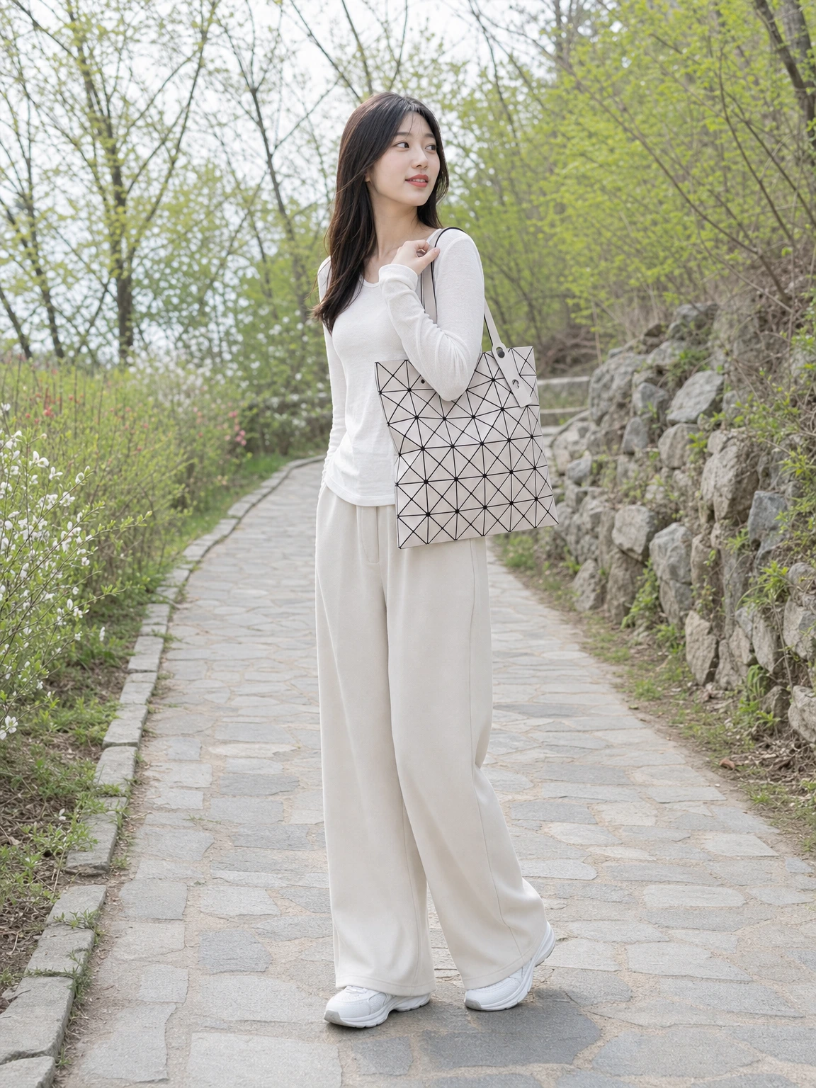빛을 반사하는 기하학 토트백