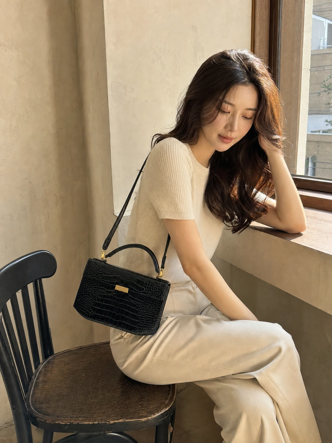크로커 엠보가 고급스러운 토트백