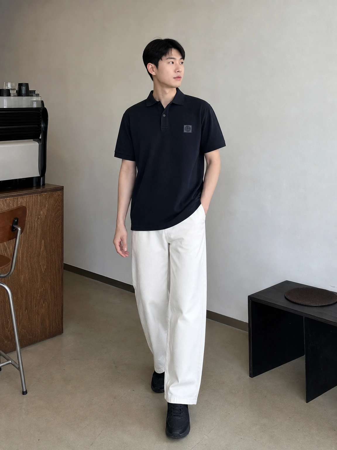 컴퍼스 패치로 완성한 반팔 폴로
