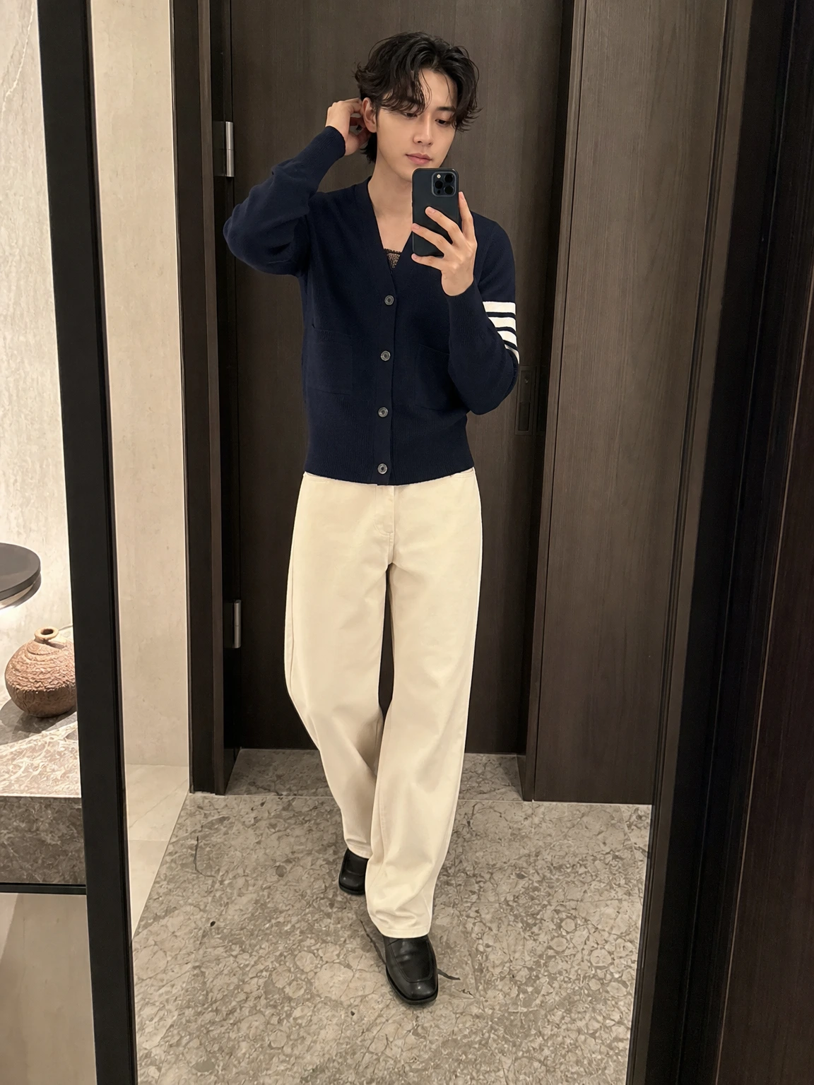 소매 스트라이프로 포인트 준 가디건