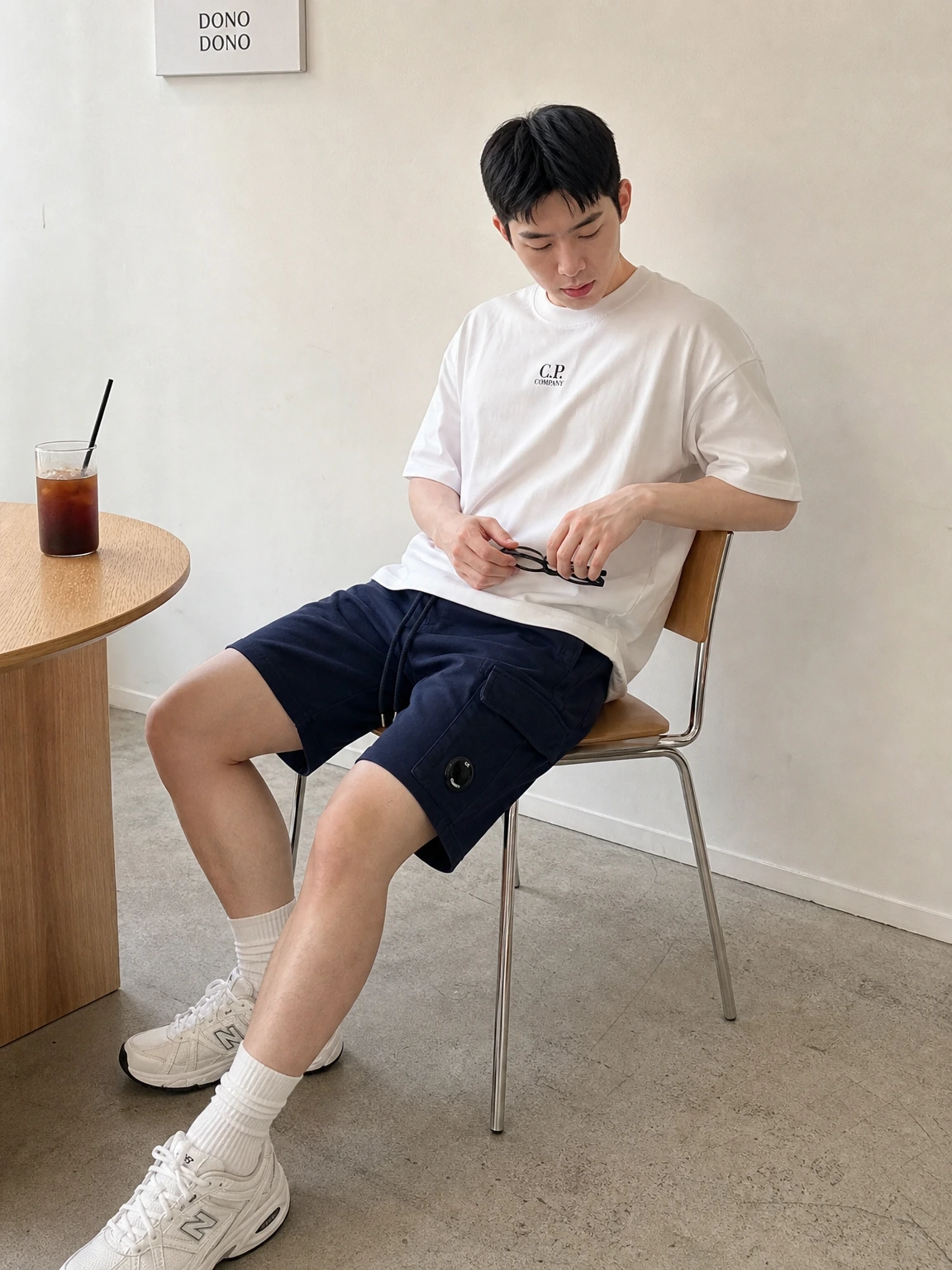 사이드 포켓이 살아있는 반바지
