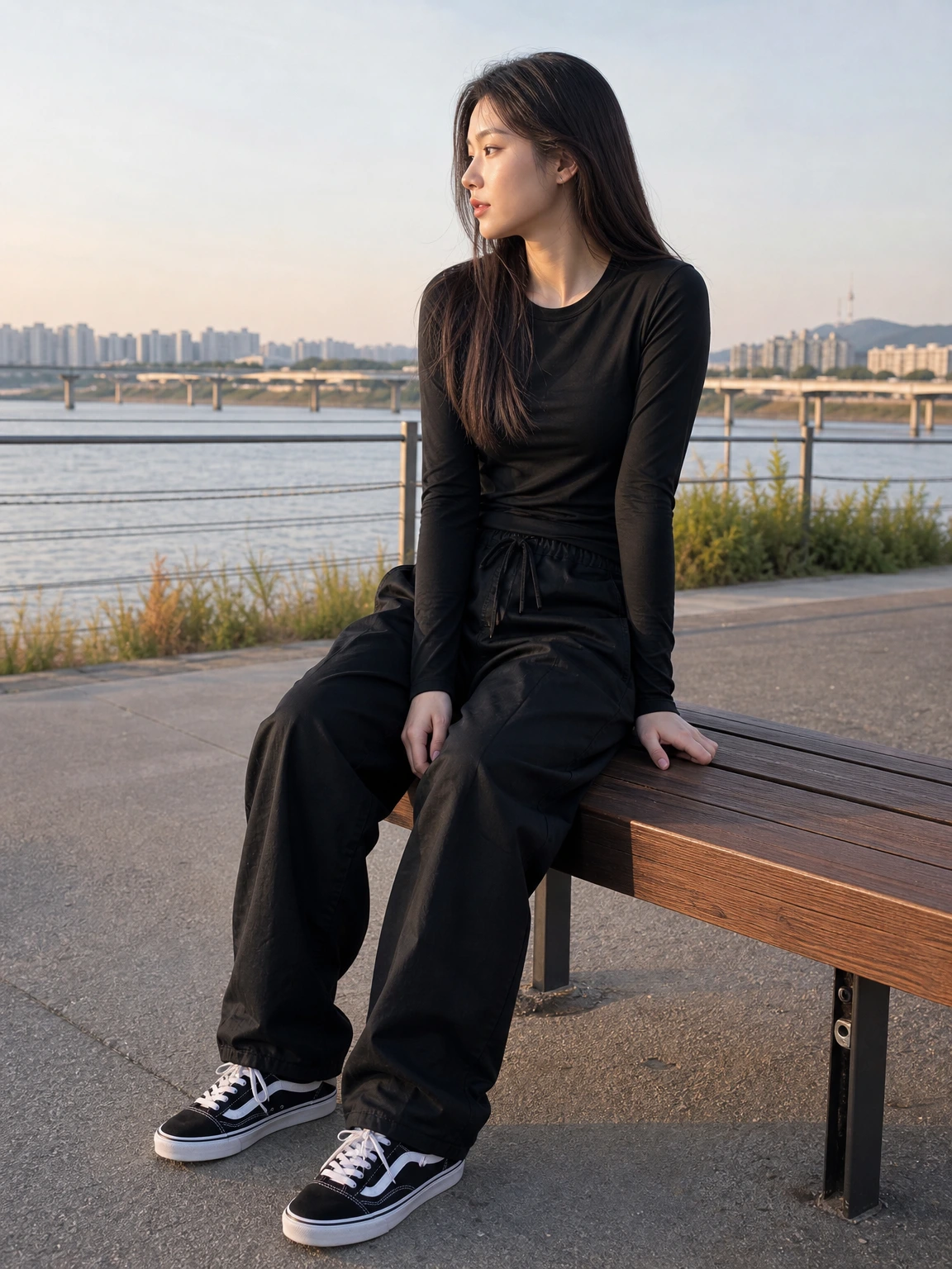 릴랙스 스트레이트로 여유로운 팬츠