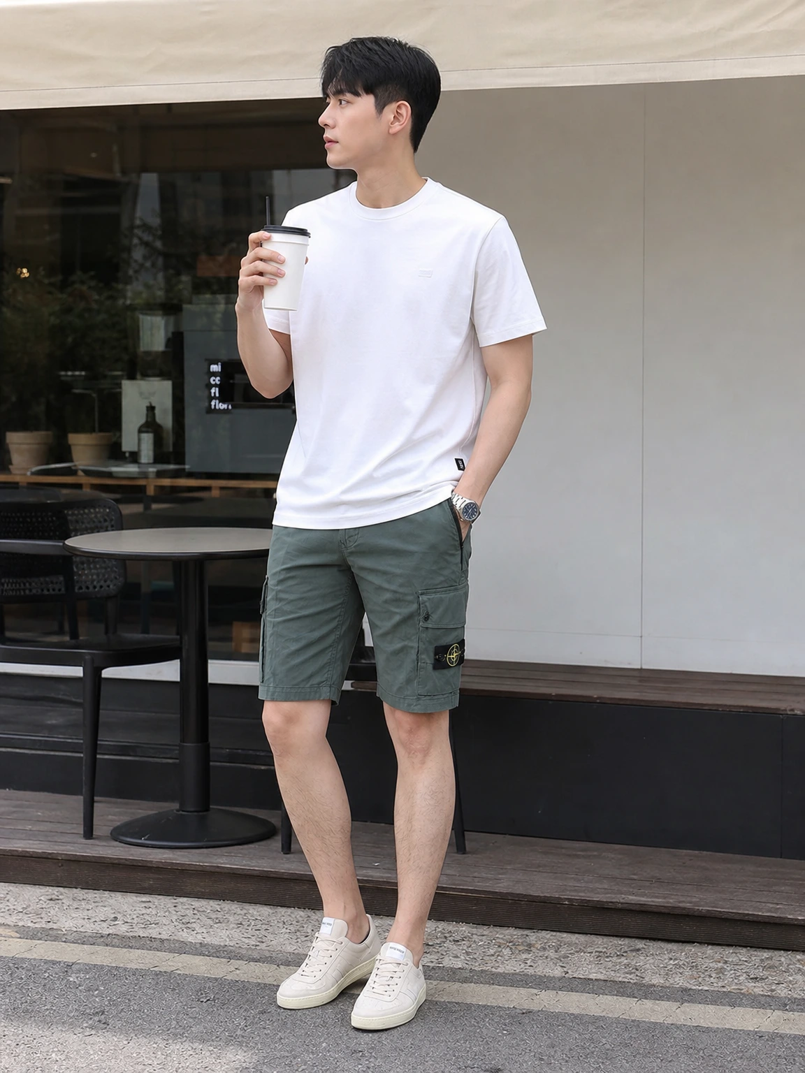 카고 포켓으로 실용적인 숏팬츠